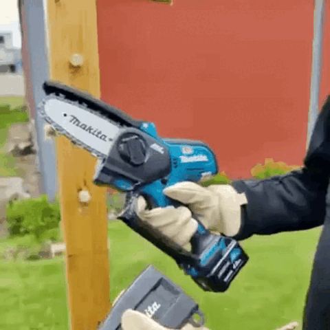 Tronçonneuse sans fil MOTOCORTE™ MAKITA avec DOUBLE 48V